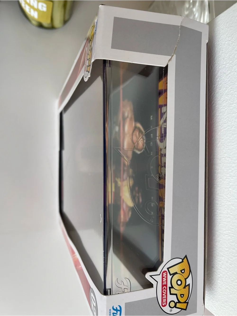 Funko Pop WWE Covers Mr T 02 WrestleMania Target exclusive box damage